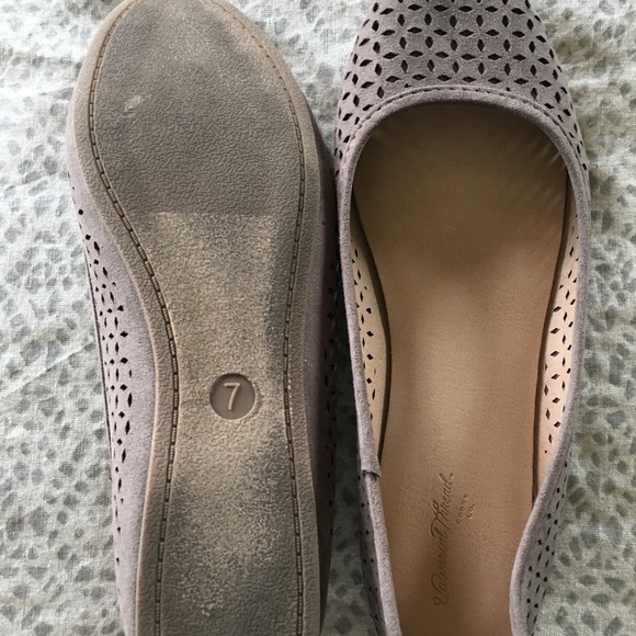 Universal Thread ballet flats. Worn twice. - Picture 3 of 5